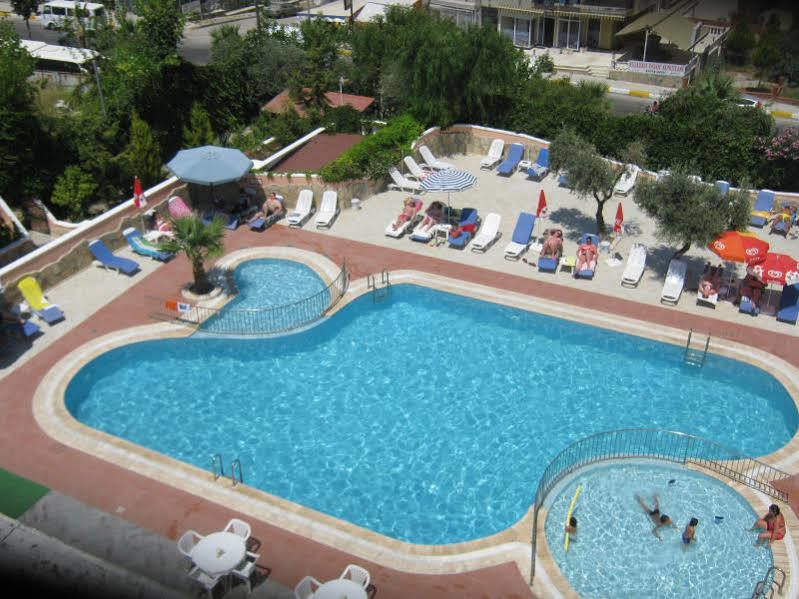 Oya Apartments Kusadasi Exterior photo